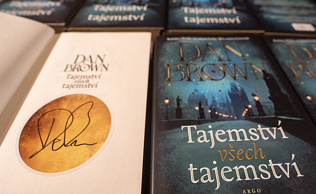 Z fronty rovnou do dražby. Brownova podepsaná novinka startuje na 10 tisících