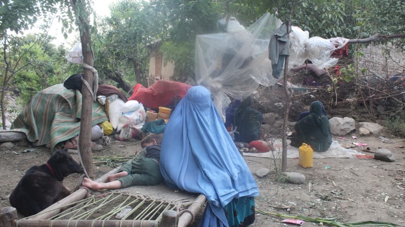 Neviditelné afghánské ženy: Po zemětřesení zůstaly kvůli zákazu Tálibánu bez pomoci