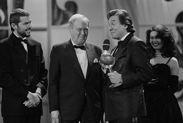 Píseň pro Gagarina i hra s Dianou Ross. Před 30 lety zemřel dirigent Gustav Brom