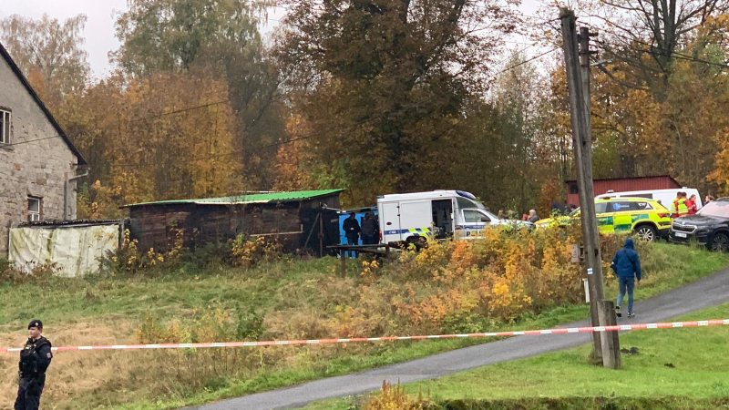 Nové detaily ke střelbě na Jablonecku: Rodinná tragédie, líčí sousedé. Promluvili o střelci