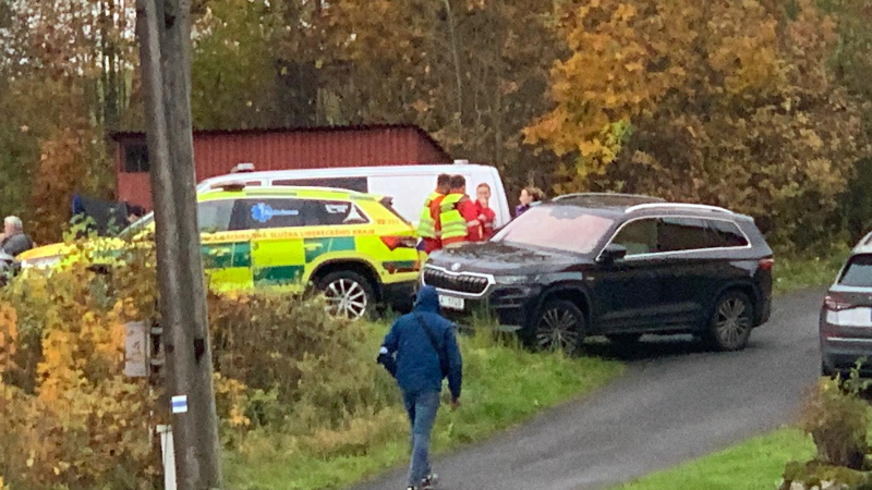 Dvojnásobná vražda ve Smržovce: Podezřelý je 81letý senior. Zbraň držel nelegálně, oběti znal