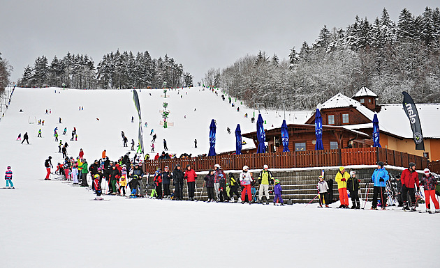 Investují do zasněžování a zdražují skipasy. Skiareály se připravují na sezonu