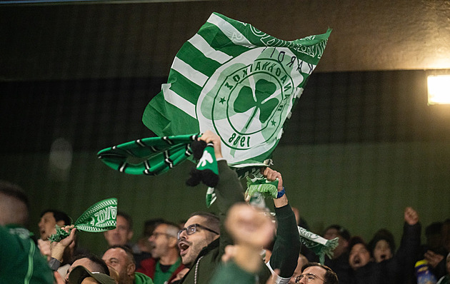 Stadion Panathinaikosu má sníženou kapacitu, Plzeň i tak čeká řecké peklo
