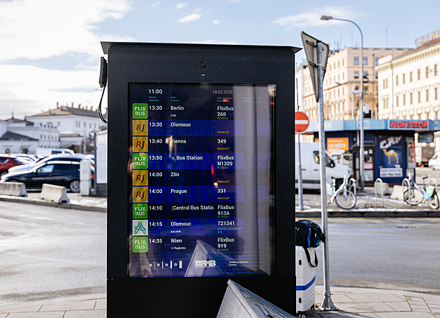 Chytrým zastávkám v Brně odzvonilo. Panely ničili vandalové, zároveň zastaraly