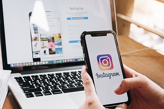 Instagram spustí varování pro rodiče. Dozví se o sebevražedných sklonech dětí