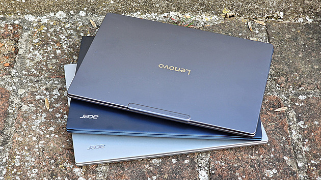 MacBook Neo jde na dračku. Mají levné notebooky s Windows ještě smysl?