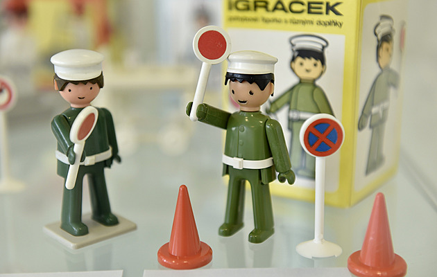 Igráček se během doby proměnil v dobrodruha. Právě slaví abrahámoviny