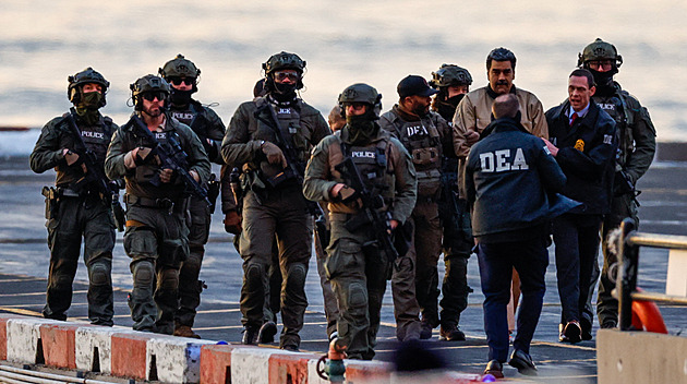 Voják vyhrál miliony po sázce na Madurův pád. Použil tajné informace, teď ho obvinili