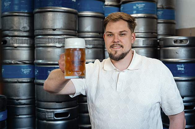 Pivo budou brzy vařit humanoidní roboti, říká šéf Poděbradského pivovaru