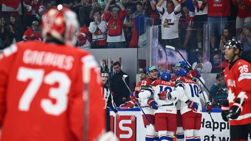 MS v hokeji ON-LINE: Češi s Kanadou lehčího soupeře nevybojovali, Slováci dohráli