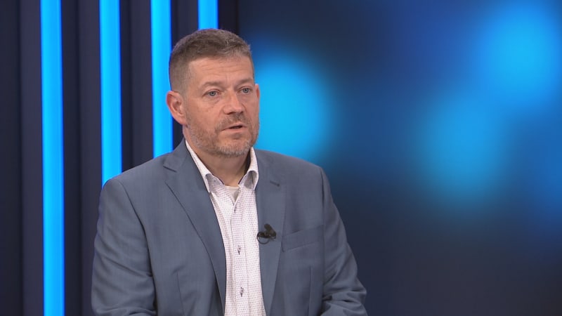 Kompetenční žaloba? Úspěch Pavla by znamenal posun k prezidentskému systému, řekl Nacher