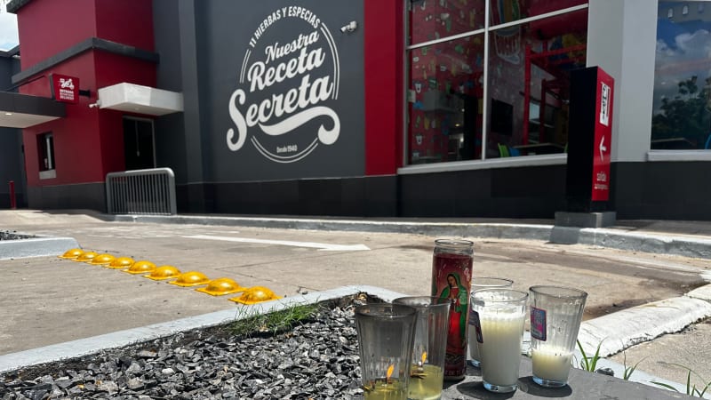 Influencera zastřelili během živého vysílání. Spekuluje se o mexických drogových kartelech