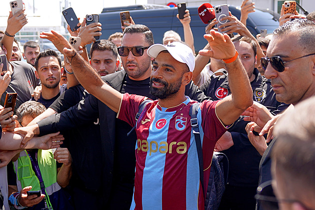 Salah už má podepsáno. V Trabzonsporu si přijde na 17 milionů eur za sezonu