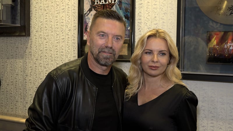 Řepka a Kristelová slaví desetileté výročí. Na krach jejich vztahu se vypisovaly sázkové kurzy