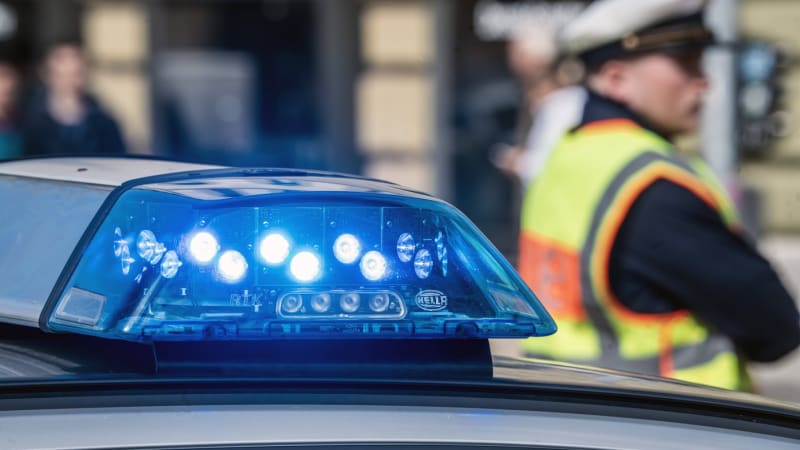 Čech hajloval na bavorské hranici. Německým policistům předvedl i „hitlerovský knír“