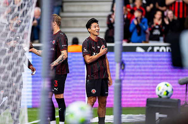 Gabrielův Midtjylland v Konferenční lize slaví výhru, Prekop mírnil porážku Górniku