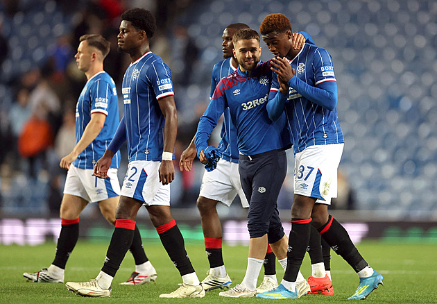 Rangers - Jablonec 1:0, domácí dohráli v deseti. Hosté vezou mírnou naději