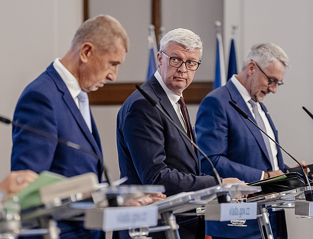 Vláda schválila odchod ze sovětského Intersputniku. Navázala na Fialův kabinet